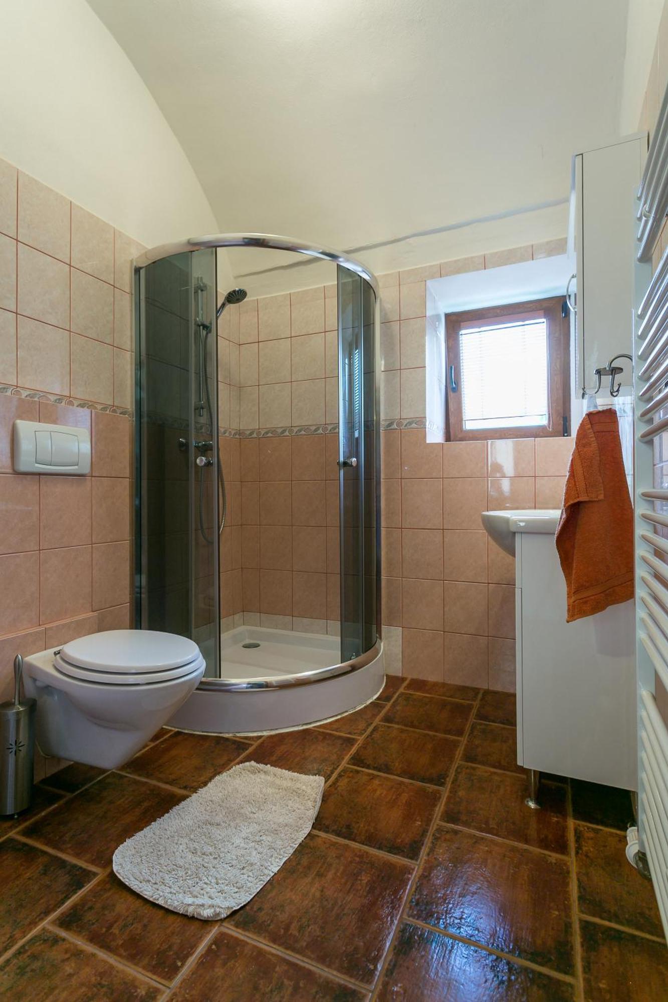 Villa Lypche Bešeňová Buitenkant foto