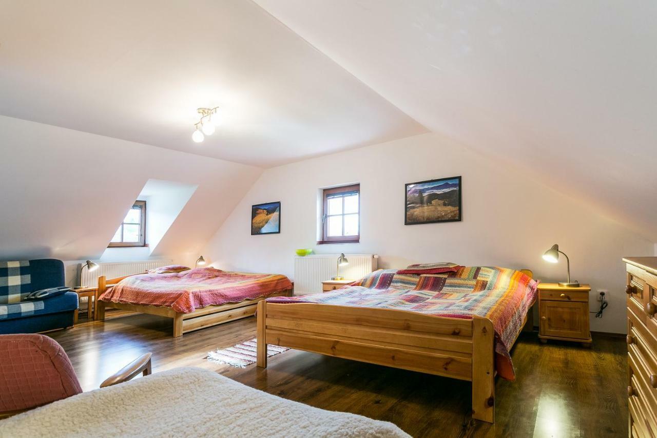 Villa Lypche Bešeňová Buitenkant foto
