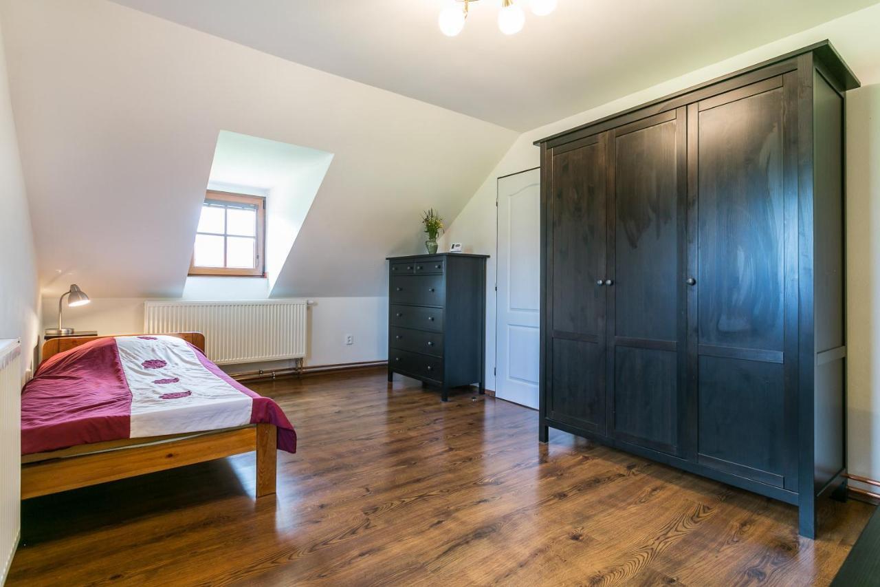Villa Lypche Bešeňová Buitenkant foto