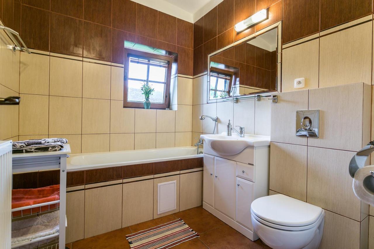 Villa Lypche Bešeňová Buitenkant foto
