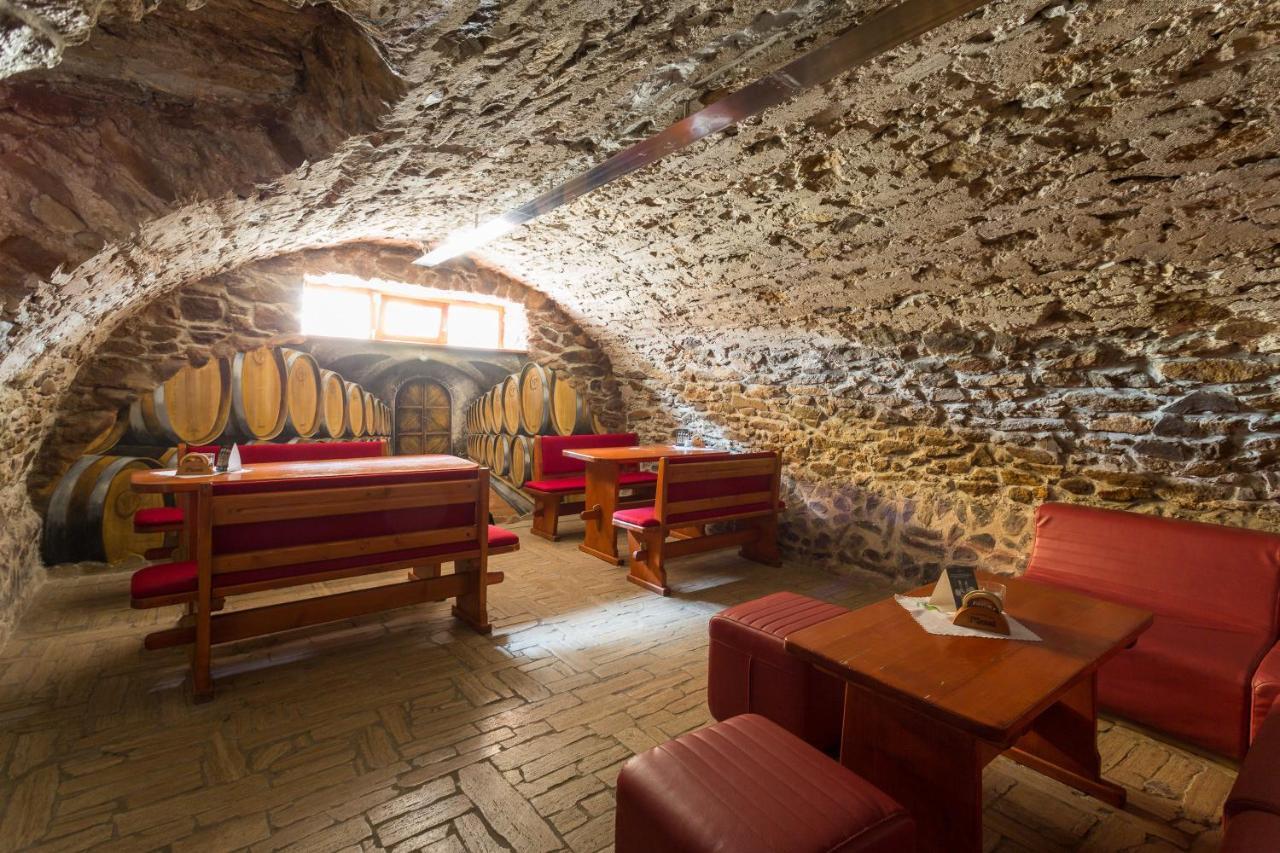 Villa Lypche Bešeňová Buitenkant foto